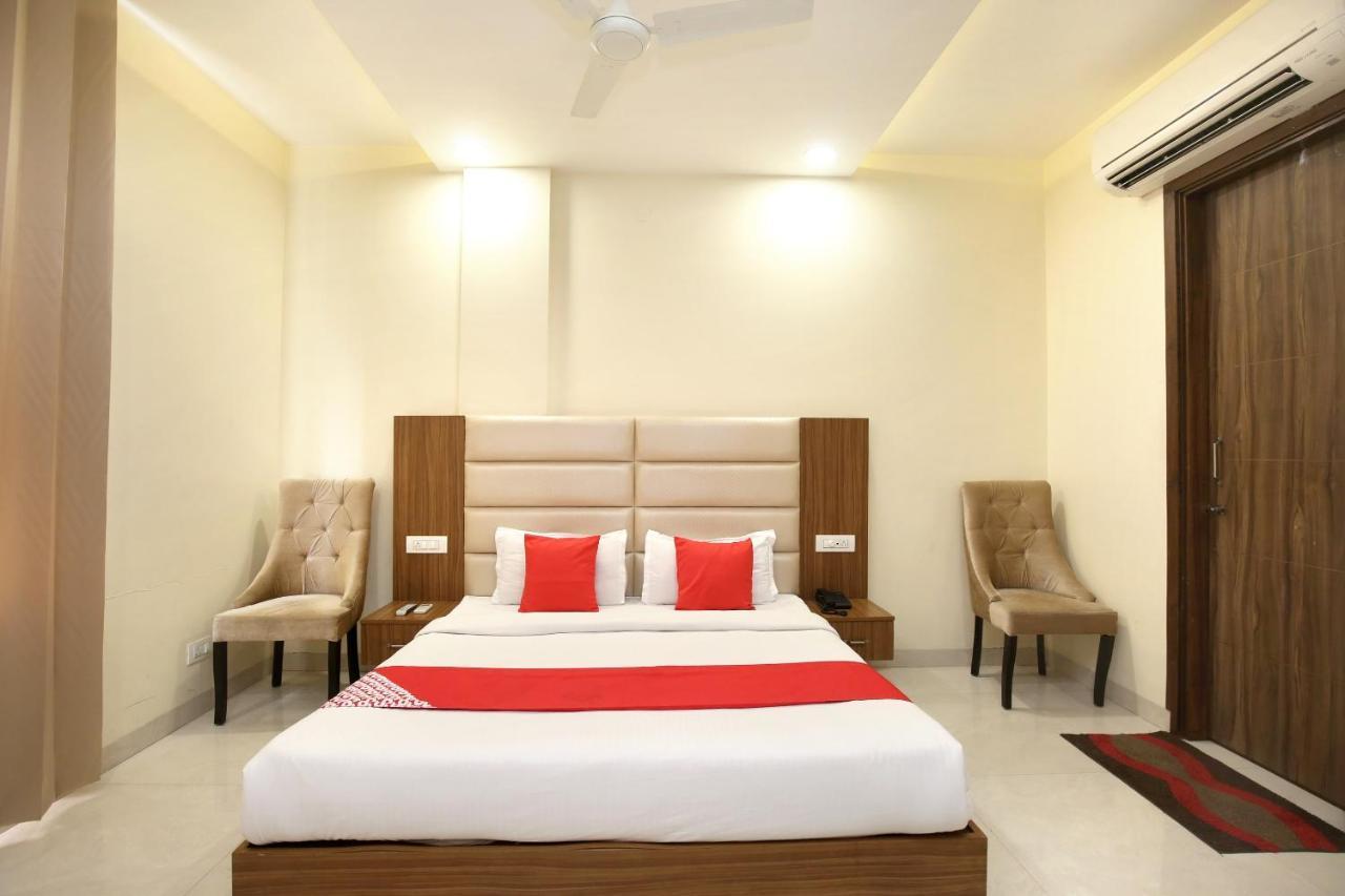 Capital O 8510 Welcome Inn Amritsar Extérieur photo