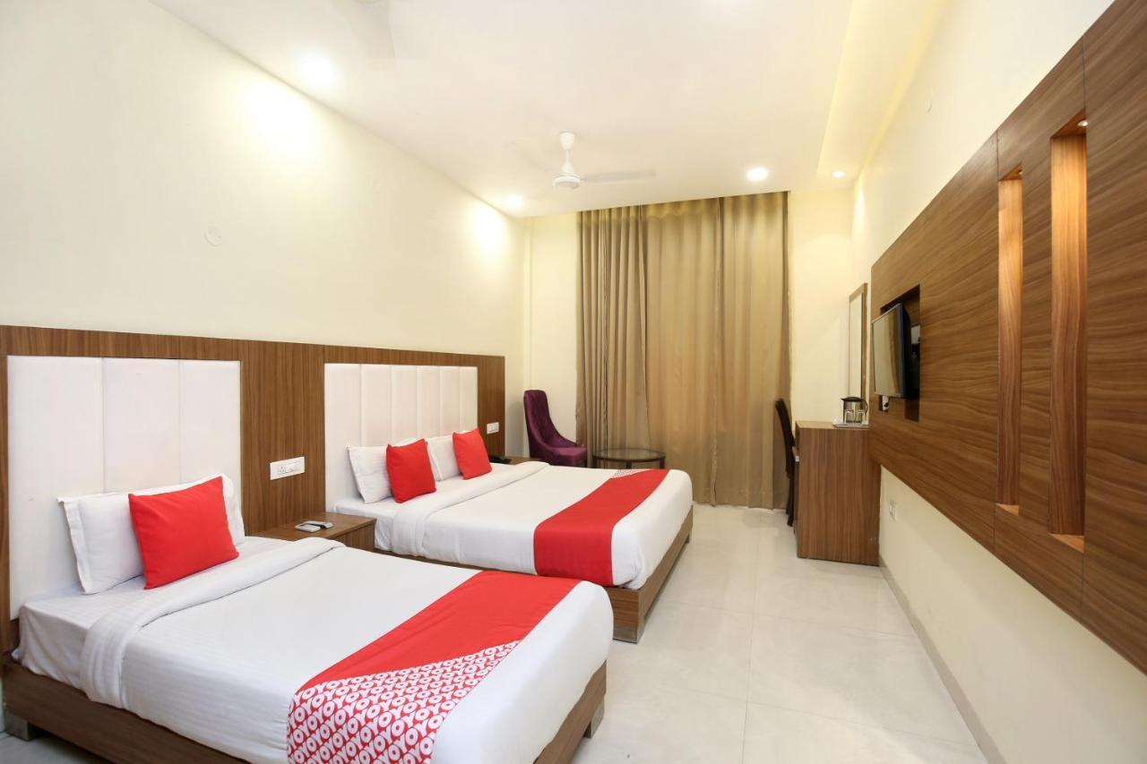 Capital O 8510 Welcome Inn Amritsar Extérieur photo
