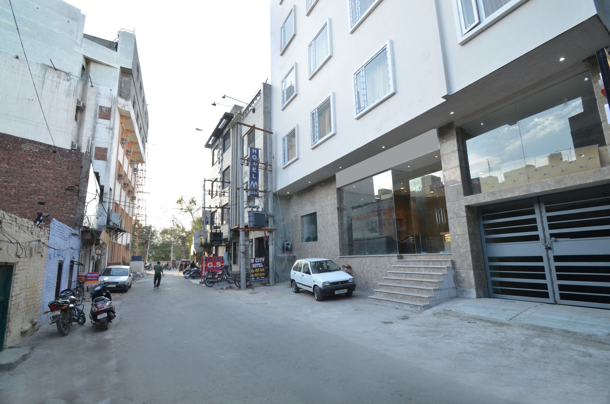 Capital O 8510 Welcome Inn Amritsar Extérieur photo